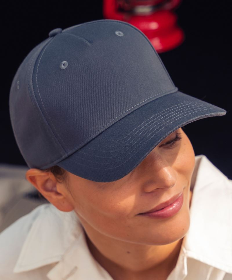 At0103-foto Fiji Cap Atlantis 0103
