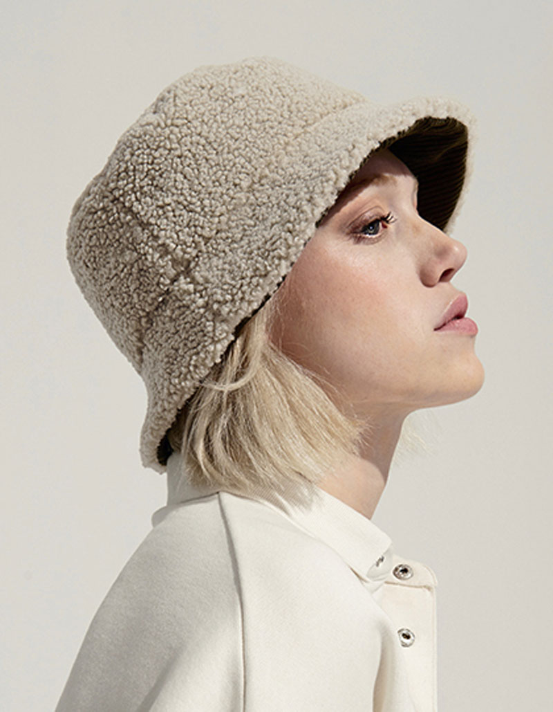 Reversible Sherpa And Velvet Bucket Hat Sol's L03998 Reversible Sherpa And Velvet Bucket Hat Sol's L03998
