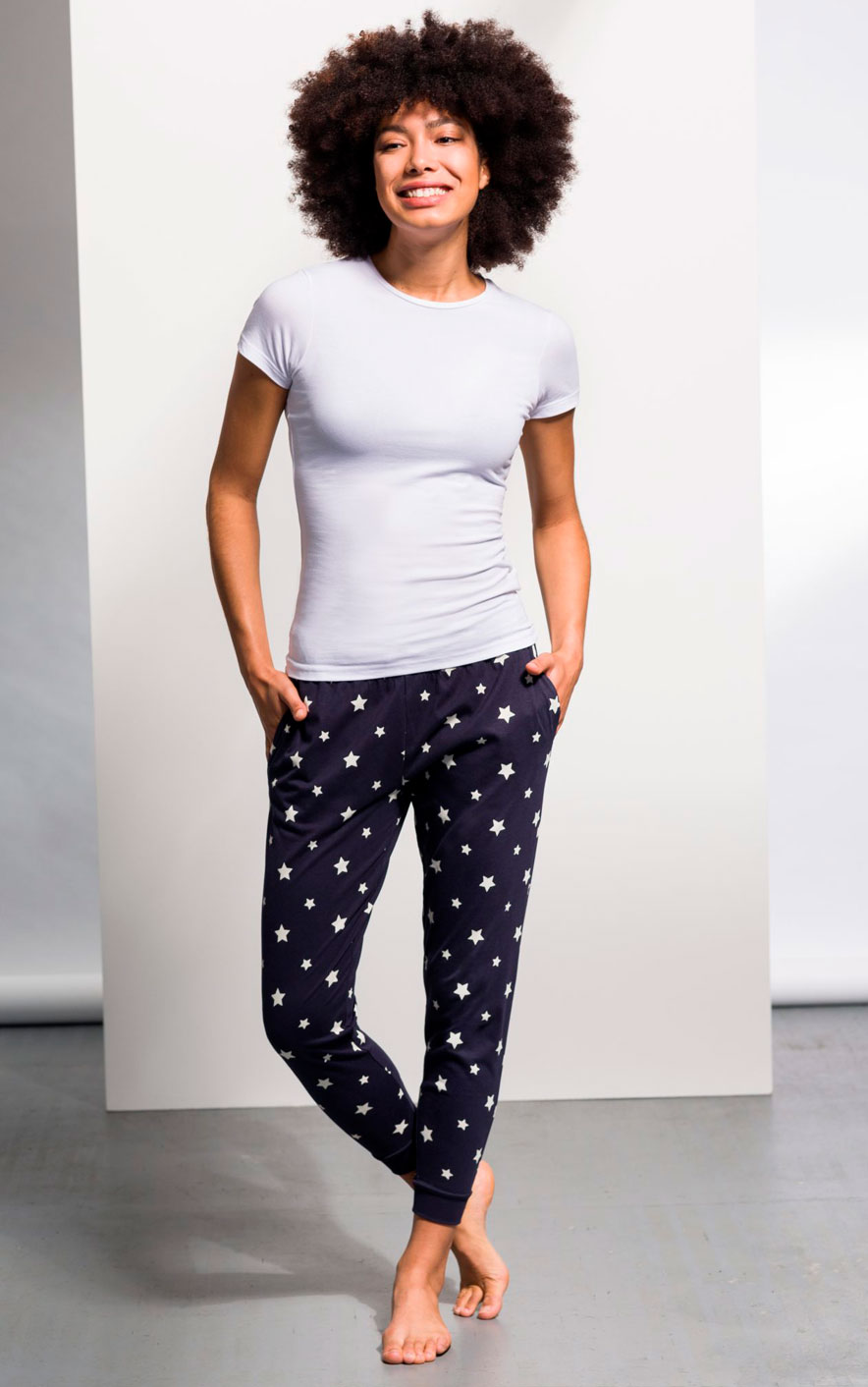 SK085_NAVYWHITESTARS_SK121_WHITE_21_01-scaled