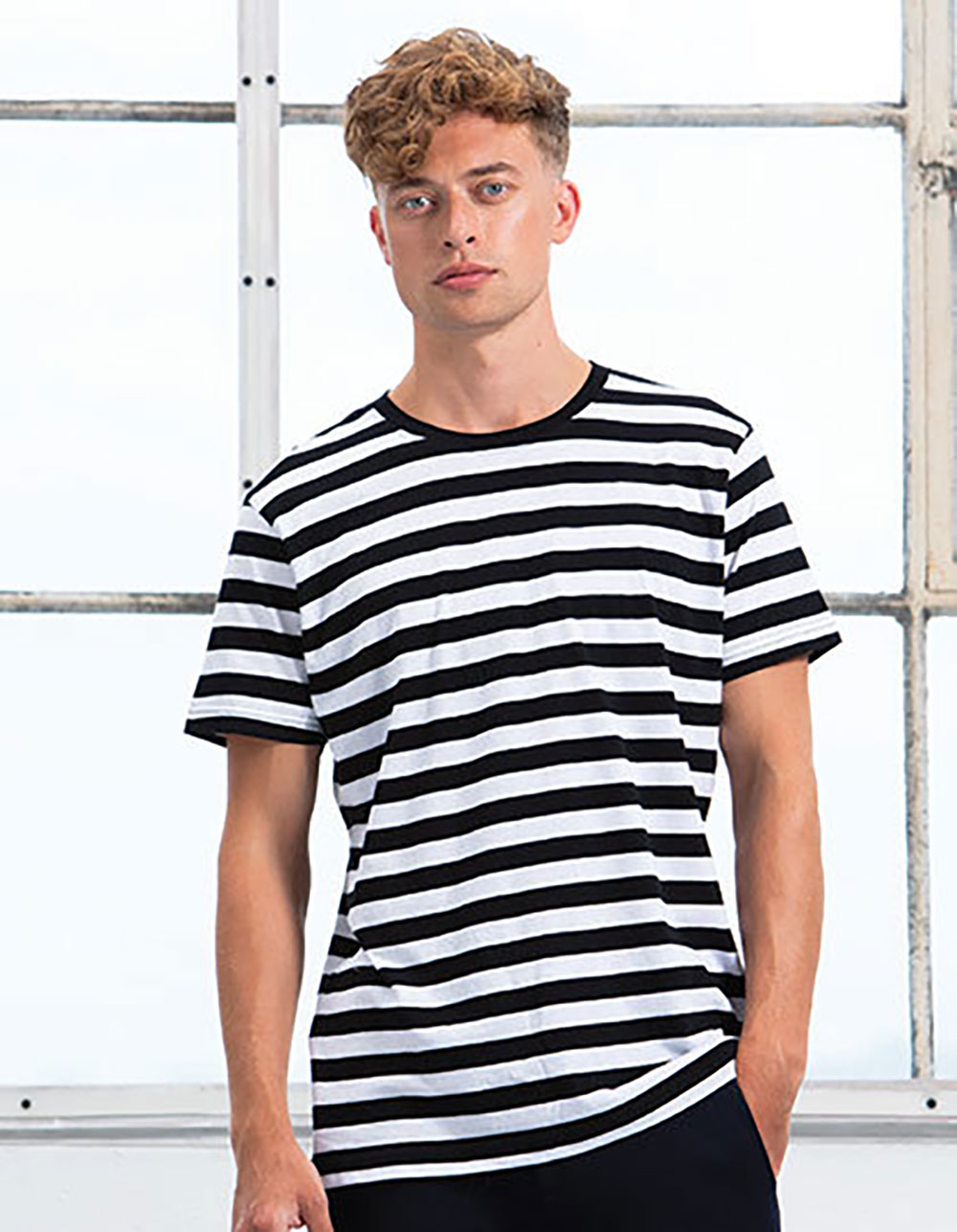 M109S-Model Men´s Stripy T Mantis M109S