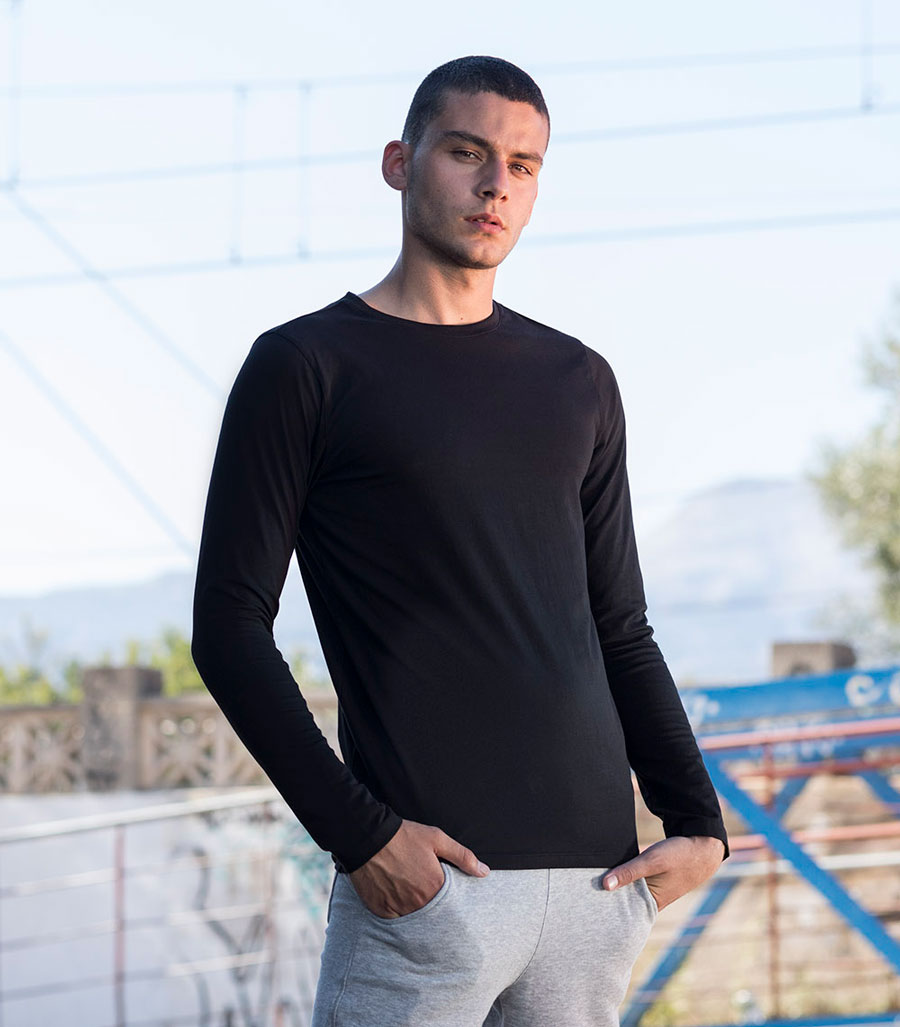 SF124_BLACK_20_01 Men´s Feel Good Long Sleeved Stretch T SF124
