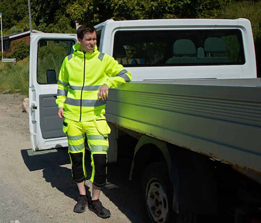 ProJob 6577 PANTALON 3/4 DE TRAVAIL AVEC POCHES FLOTTANTES EN ISO 20471 CLASS 2/1 ProJob 6577 PANTALON 3/4 DE TRAVAIL AVEC POCHES FLOTTANTES EN ISO 20471 CLASS 2/1