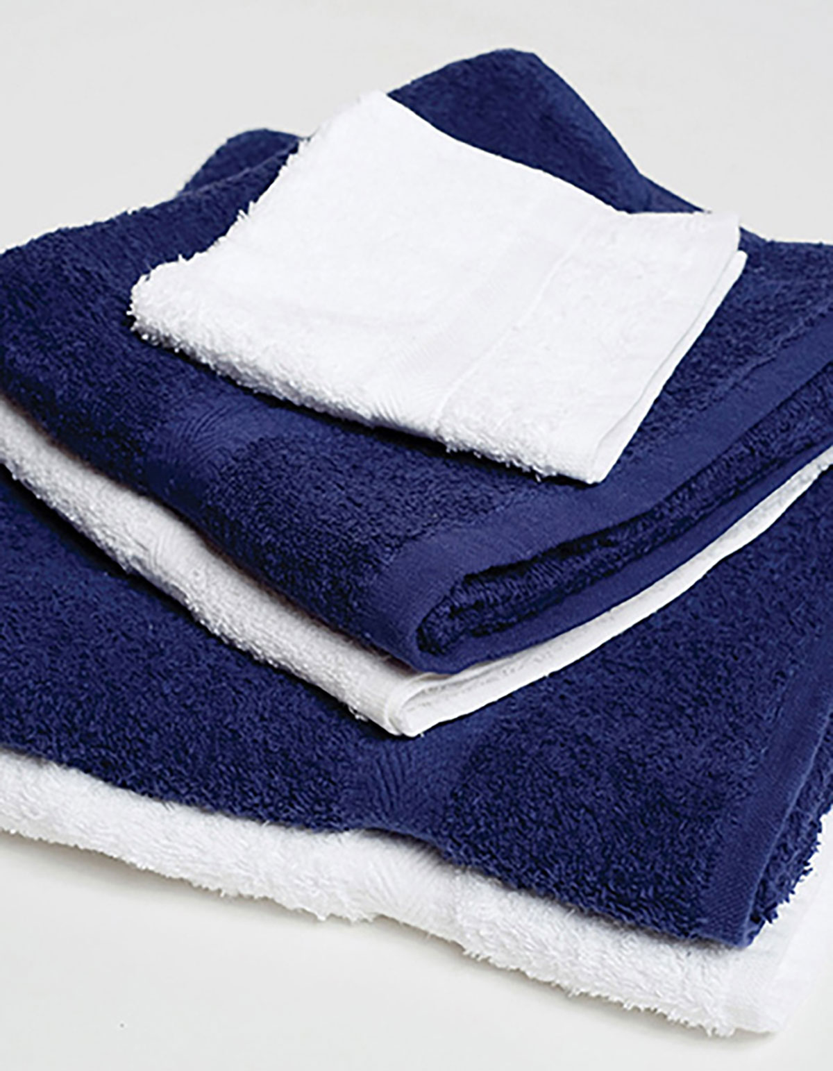 classic-bath-towel-stacked colours