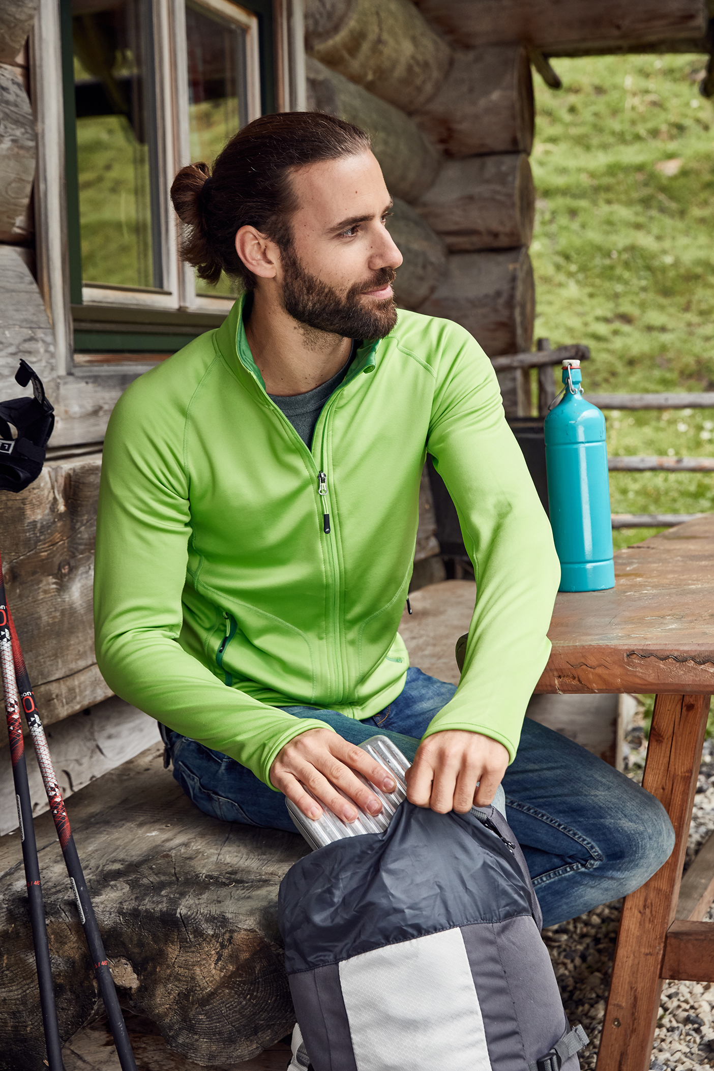 jn764-model JN764 Men's Stretchfleece Jacket