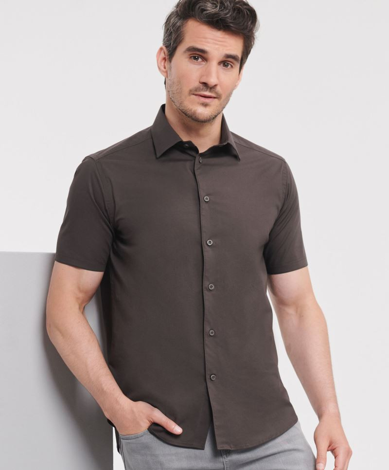 Russell 947M Chemise cintrée manches courtes facile d'entretien Russell 947M Chemise cintrée manches courtes facile d'entretien