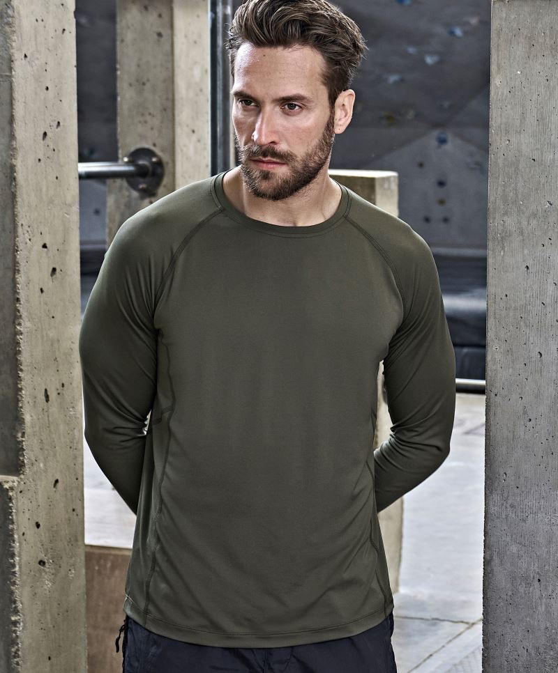 7022-foto CoolDry Sport Shirt langarm Tee Jays 7022