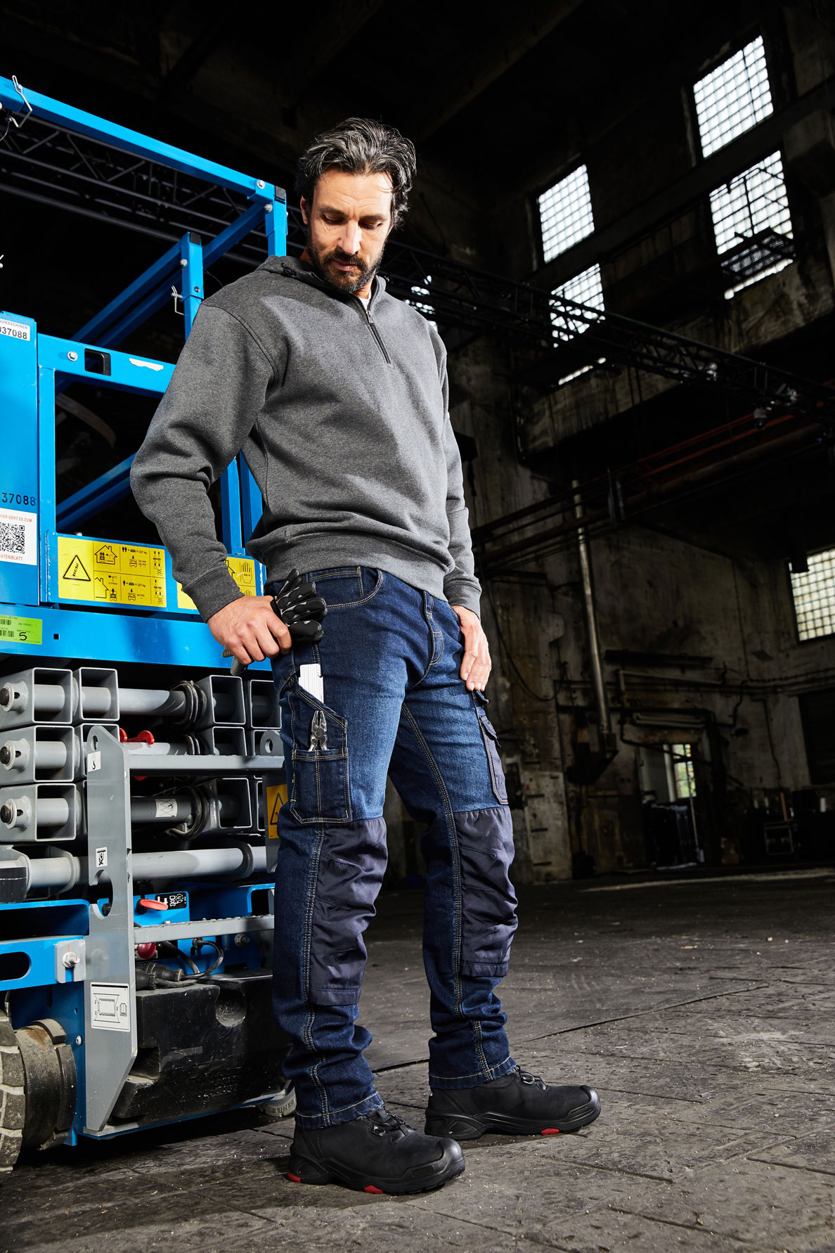 art-jn875-workwear-stretch-jeans-schwarz-unisex-8715_detail_81242 Workwear Stretch-Jeans James&Nicholson JN875
