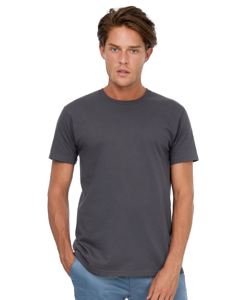01-003T-foto Heavy T-Shirt E190 B&C TU03T